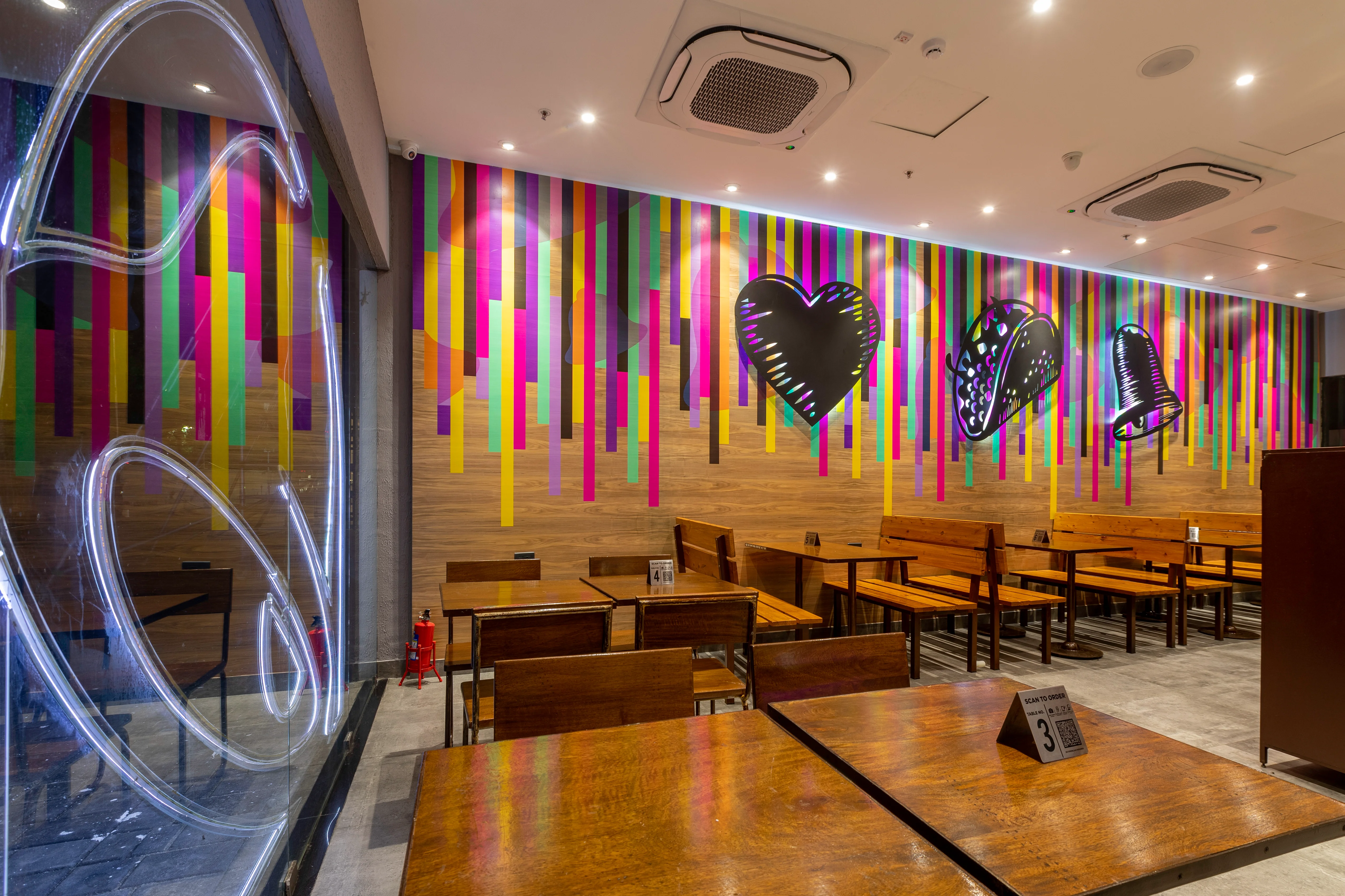 Taco Bell, Sky One Mall project photography